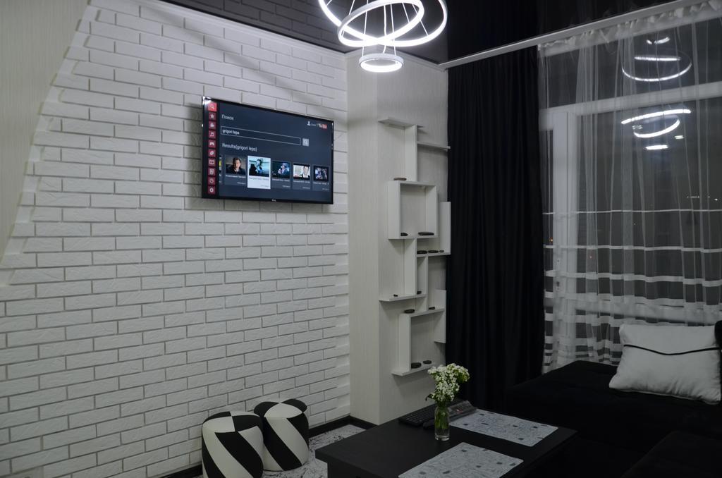 Studio "Black - White" Batum Dış mekan fotoğraf